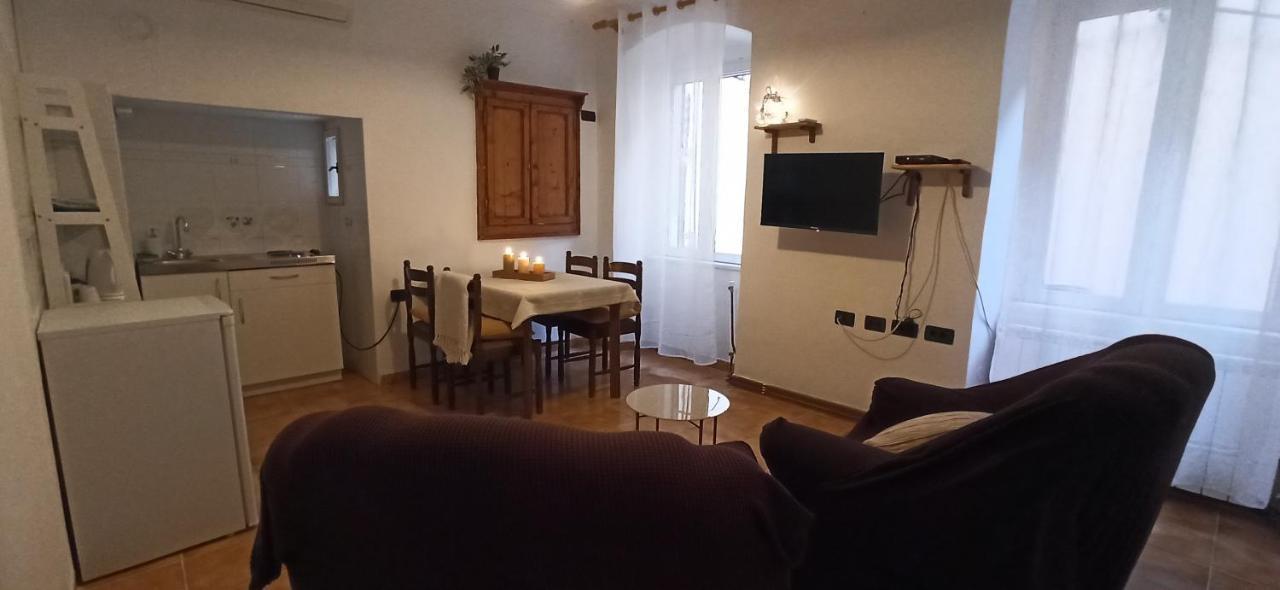 Ferienwohnung Elle Rovinj Exterior foto